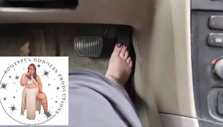 BBW Pedal Pumping Barefoot