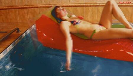 Alla swims on a rare inflatable deck chair in the pool and suddenly an unknown person pierces the inflatable deck chair with a sharp object!!!