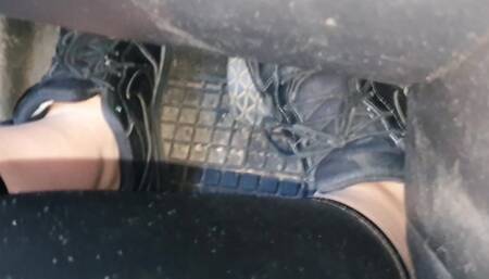 Heel Toe Downshifting in Nike Sneakers Mazda WMV