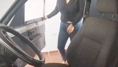 Crank and drive : Visiting a friend Part 1