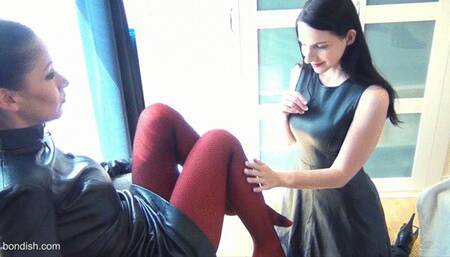 FUN WITH MY FOOTSLAVE: HOW TO WORSHIP FEET