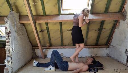 Kate's (21) first ever trample (full body version)