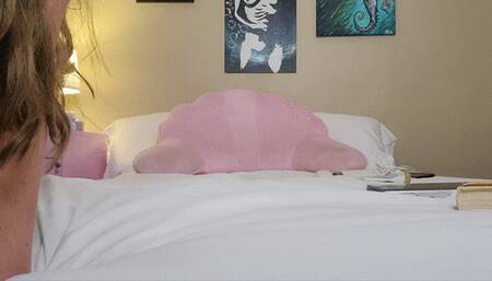 Pampering Time: Liz River's Nourishing Foot Care Routine