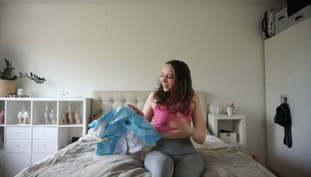 Saskia cute dolphin blow and cuddles