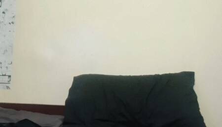 Hotel Masturbation with Cum Eating