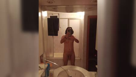 When there is no one at home, the young man who is bored goes to the bathroom and meets his needs.