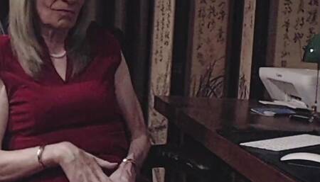 AZ_Michelle: Red Dress