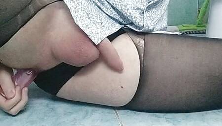 vulgar trans slut fucks her ass with a pink dildo