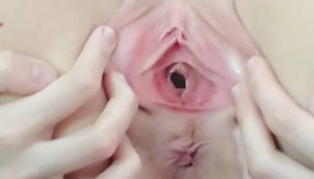 gaping close up farting pussy show