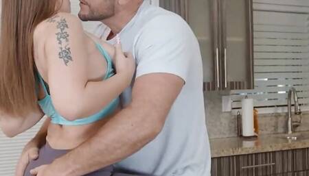 Hot MILF Richh Des Sees JMac's Dick Getting Hard And Asks Him If He Wants To Go In Her House To Fuck - REALITY KINGS