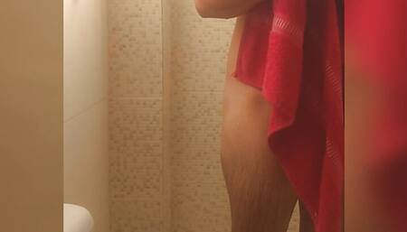 Young apprentice shaving to go out with you