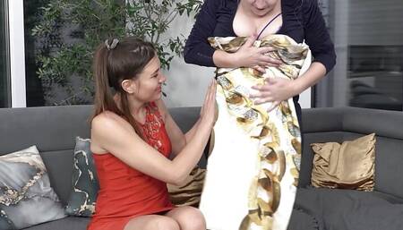 Chubby Mature Amateur Lickings The Pussy Of Ukraine MILF