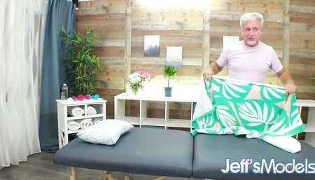 Divine Julie Ginger and Julie - chubby clip - Jeffs Models