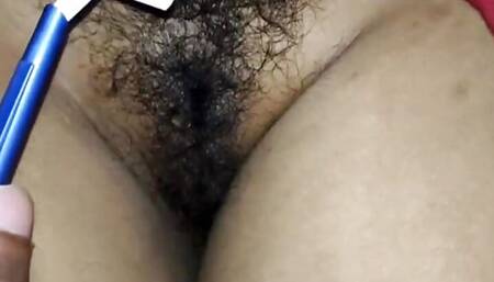Priya bhabhi ki choot shave krne k baad daba k choda clear hindi voice