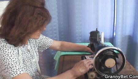 Granny Bet featuring sugar baby's old grandma video