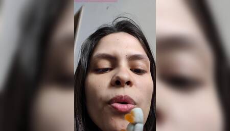 A vore clip for my Spanish speaking fans