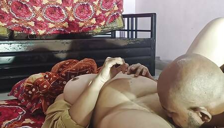 Bhabhi ko dhoke she pela