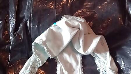 Tradesman wanking and cumming in customers panties