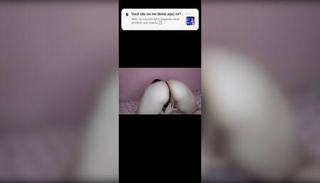Shy and naughty white woman has a double life and shows off on the internet !!!