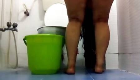 Rani bathroom video