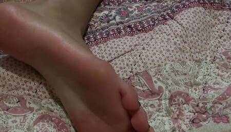 Hooking up with pornstar Janice Griffith who strokes cock with feet then mounts it riding hard