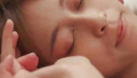 Sexy teen with big breasts and big ass seduces boyfriend who is playing computer games, oral sex with boyfriend at computer desk