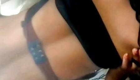 Sexy Sri Lankan wife riding hubby dick  Her husband  dick has not ejaculated cum but she did make a move to make his dick