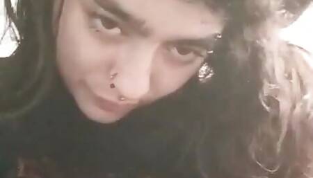 Teen+18mom Big Lips and Tits Moves Tongue Just as Like a Lesbian as She Is