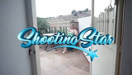 Quickie Solo Masturbation on the Balcony on Vacation In Malaga !!!