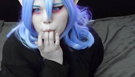 elf cutie masturbation