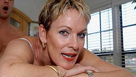 Mature MILF From Europe Takes the Flower Guy's Fertilizer in the Mouth!