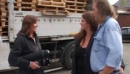 Gorgeous German cougar shoots an amateur porn video to become a porn actress