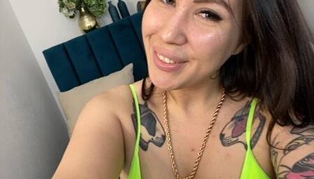 Dildo tease under skirt <3