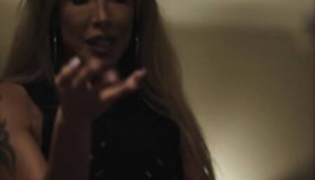 Stepson gets her ass banged by her shemale stepmother