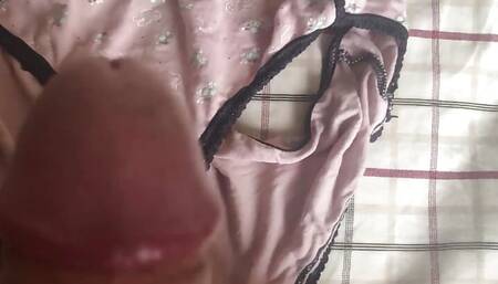 Masturbating to my stepsister's stolen panties