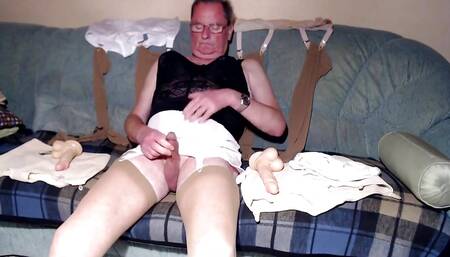 Jerking off in lingerie D15