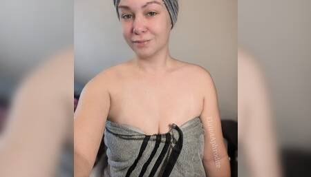 Solo Dildo Ride