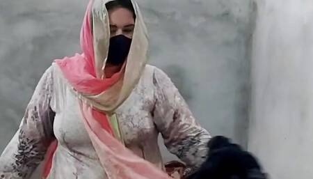 Desi House Wife homemade single