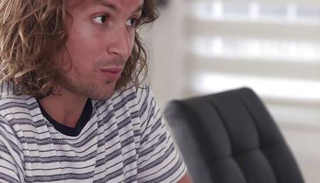 Girlfriends Roommate Is Acting Sus - S40:E27