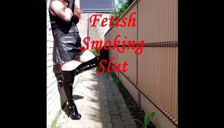 Fetish smoking slut