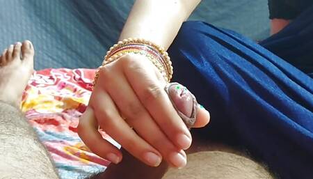 Paiso ka lalach dekar naukrani ko choda