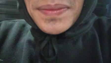 lip shake