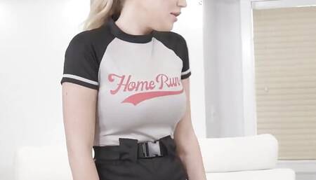 Busty blonde Blake Blossom gets stretched by BBC Brickzilla