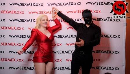 Blonde chick Sofía Martinelli is enjoying intensive dick-riding