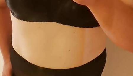 Ultra Shiny Black Pantyhose - Minimizer Bra