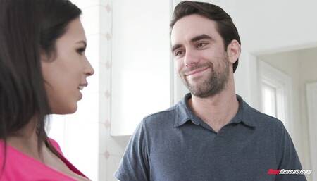 Watch exquisite Logan Pierce and Autumn Falls's dirt