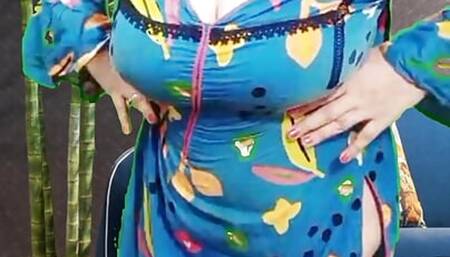 Stepmom Orgasm Hijabpussy - Sweetmuslim Sexy Wife Showing Big Boobs and Pussy