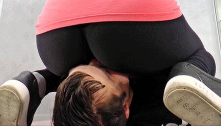 This has to please the slave! - small version