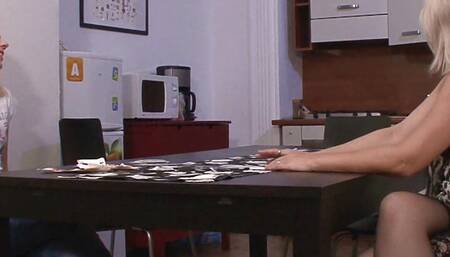 Smart blonde mommy toying sons teen girlfriend