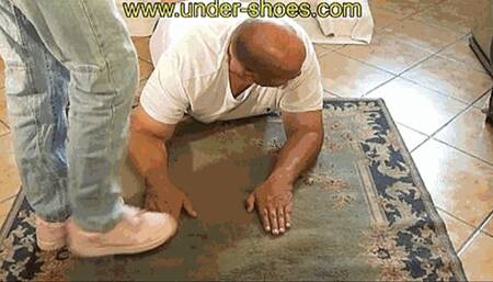 Our no pity teen Goddess miss Celia, pink Nike's destruction (HARD VIDEO)